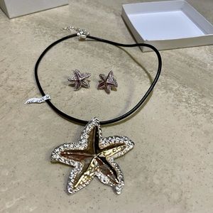 NWT Starfish necklace and earrings set
